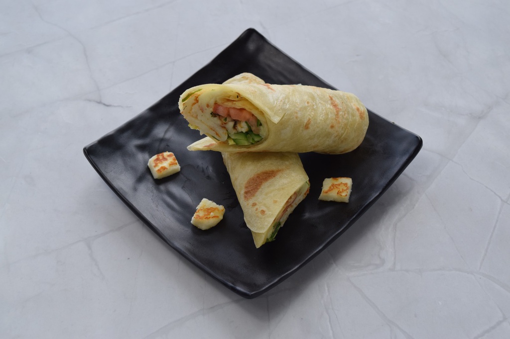 Grilled halloumi sandwich