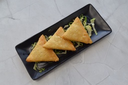 Cheese samosa