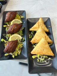 mix samosa and kwbbeh