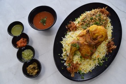Half chicken majboos